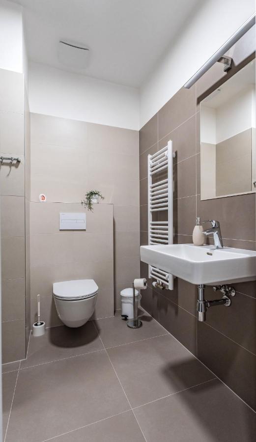 Wolkerovka Apartment 2 Olomouc Luaran gambar