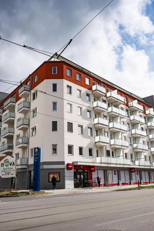 Wolkerovka Apartment 2 Olomouc Luaran gambar
