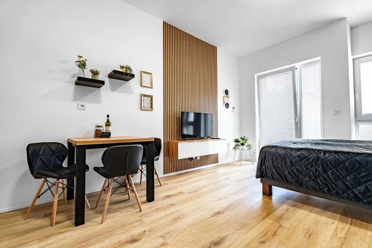 Wolkerovka Apartment 2 Olomouc Luaran gambar
